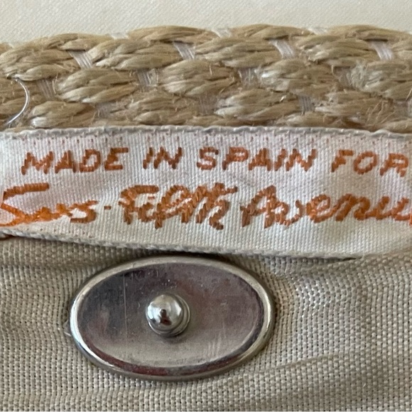 Vintage Woven Straw Envelope Bag. Vintage Saks Fifth Avenue Envelope Clutch! - Picture 3 of 7